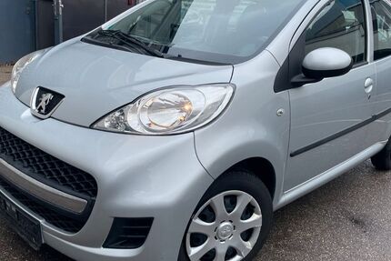 Peugeot 107 48.700 km 6.399 &euro; Augsburg 86165