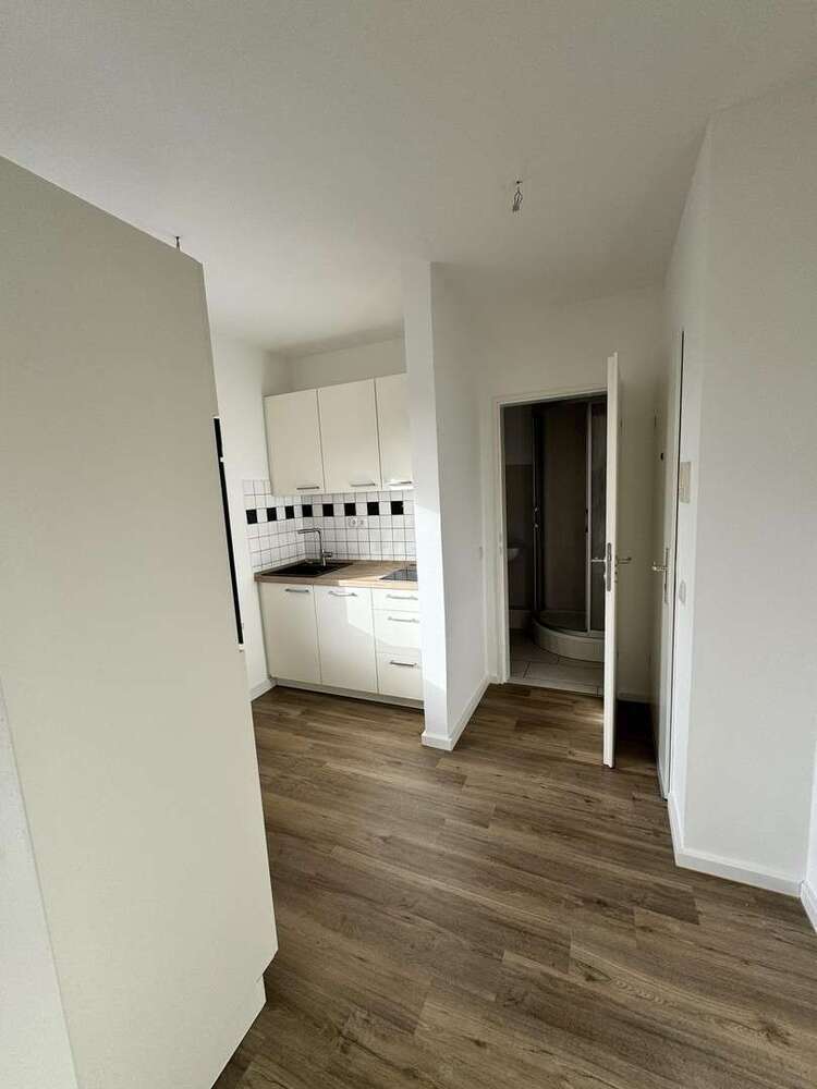 Wohnung zum Mieten in Niederkassel 500 € 27 m²