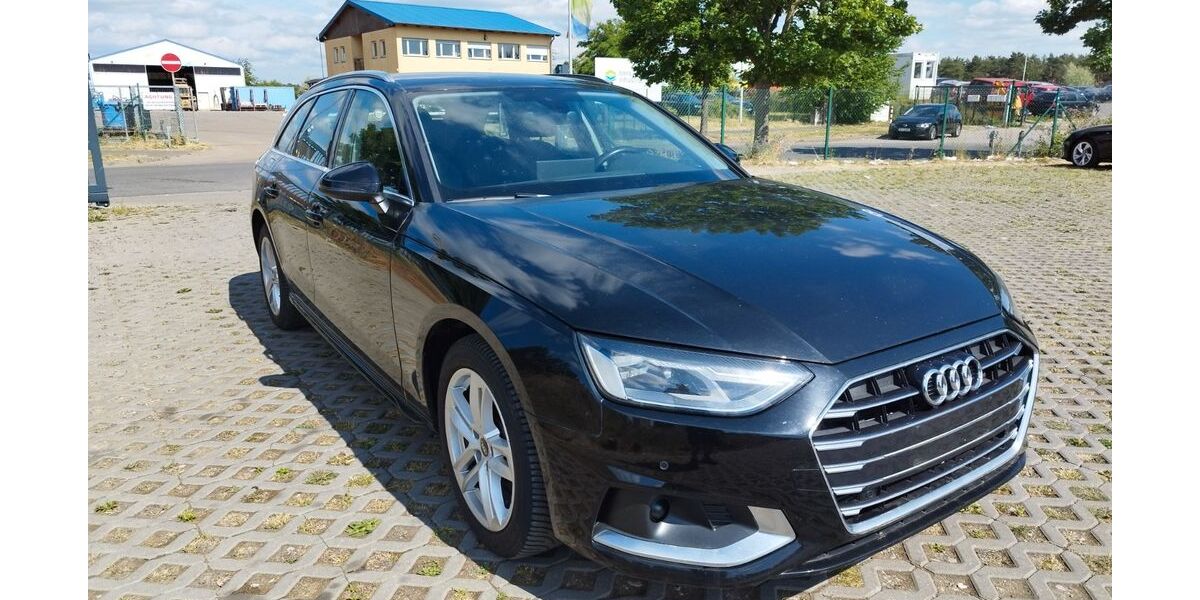 Audi A4 196.669 km 14.900 &euro; Mittenwalde 15749