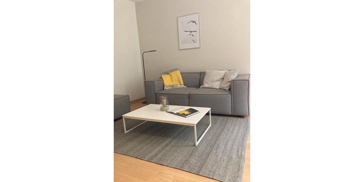 Dachgeschoßwohnung Lübeck Sankt Jürgen - 2 Zimmer, 50 m&sup2;, 1.300&euro; | Angebot:25432293