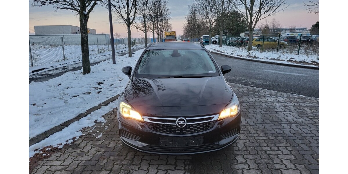 Opel Astra Sports Tourer 117.825 km 9.500 &euro; Mittenwalde 15749