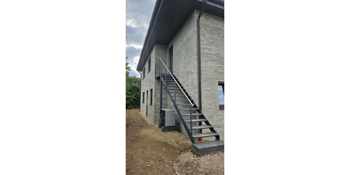 Erdgeschoßwohnung Versmold - 3 Zimmer, 93 m&sup2;, 1.200&euro; | Angebot:26615612