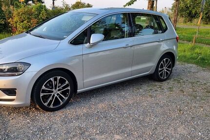 VW Golf Sportsvan