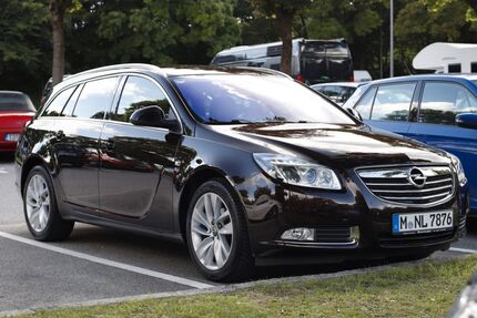 Opel Insignia 103.300 km 8.300 &euro; München 80807