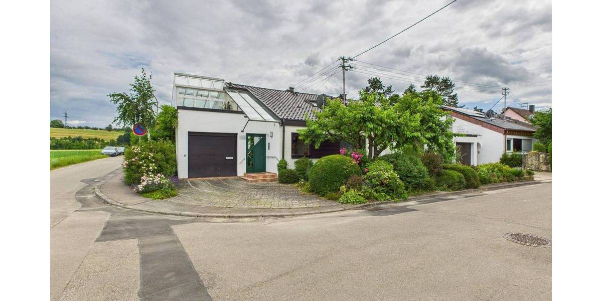 Architektur trifft Komfort - Haus mit Sauna und Wintergarten 5 zimmer