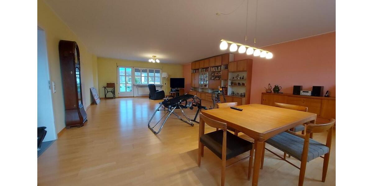 Etagenwohnung Thalfang - 4 Zimmer, 152 m&sup2;, 1.100&euro; | Angebot:26517589