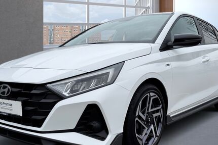 Hyundai i20 14.601 km 16.870 &euro; Saalfeld 07318