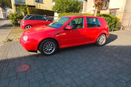 VW Golf 242.000 km 5.499 &euro; Eitorf 53783