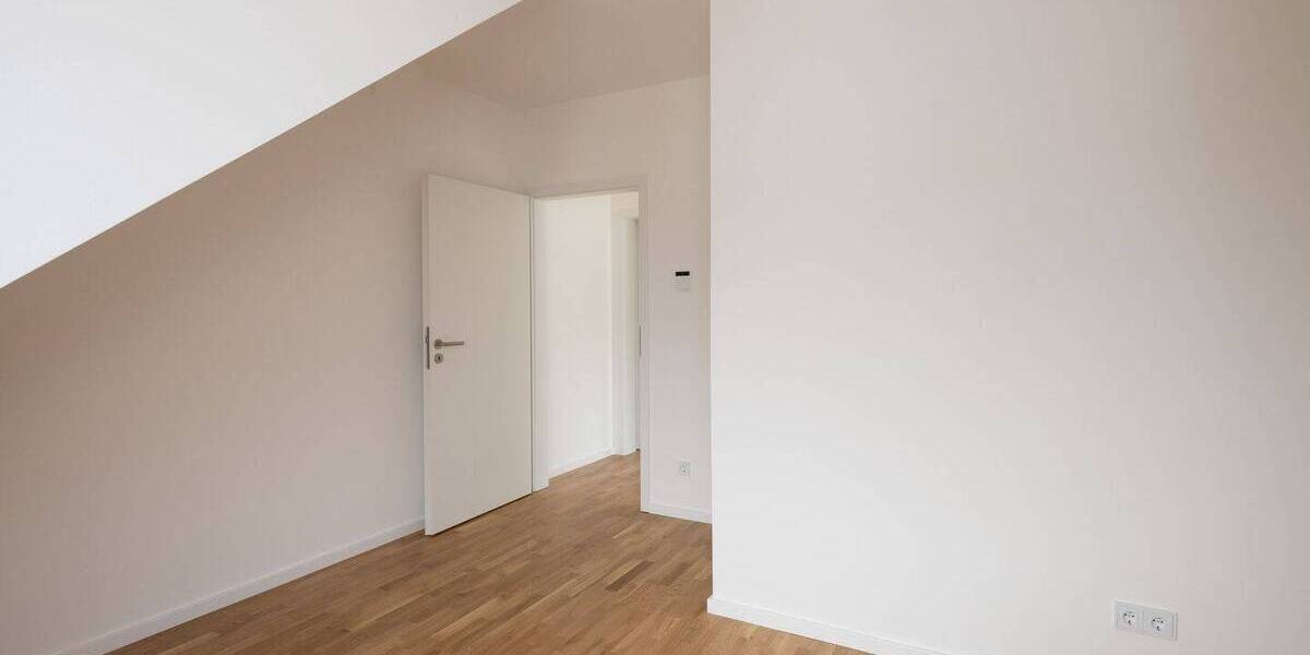Doppelhaushälfte Erkner Hohenbinde - 4 Zimmer, 125 m&sup2;, 1.950&euro; | Angebot:26791532