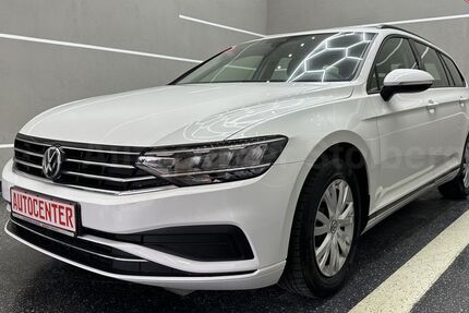 VW Passat 82.000 km 17.990 € Stolberg 52222