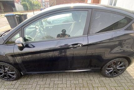 Ford Fiesta 101.259 km 5.500 &euro; gangelt 52538