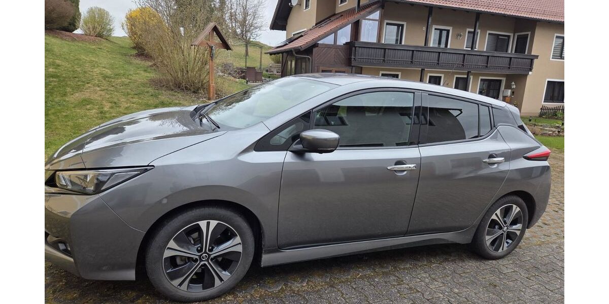 Nissan Leaf 51.832 km 13.700 &euro; Altenthann 93177