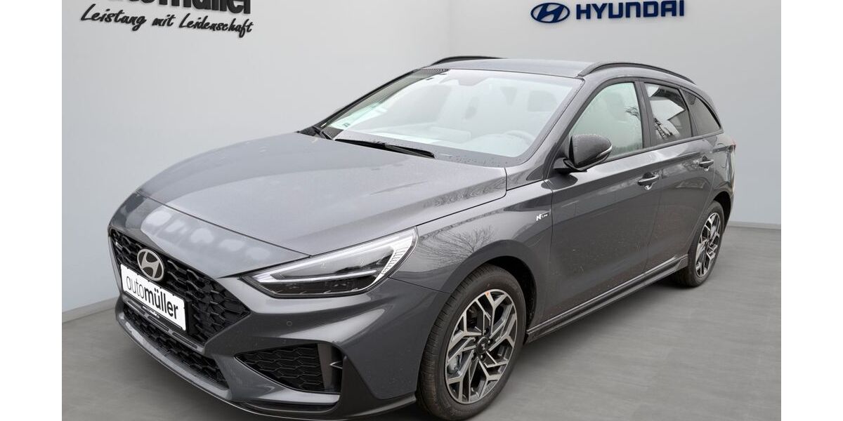 Hyundai i30 2.500 km 34.899 &euro; Kronach 96317