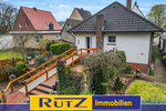 Delmenhorst-Annenheide Gepflegter Walmdachbungalow mit schönem Garten in zweiter Reihe - Bungalow Delmenhorst / Annenheide Annenheide | Angebot:26355215