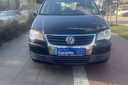 VW Touran 234.000 km 3.500 &euro; Hamburg 20097