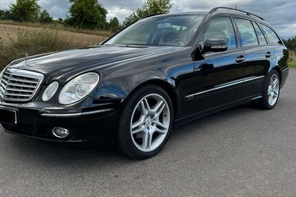 Mercedes-Benz E 320 359.000 km 7.500 € Hohenroda 36284