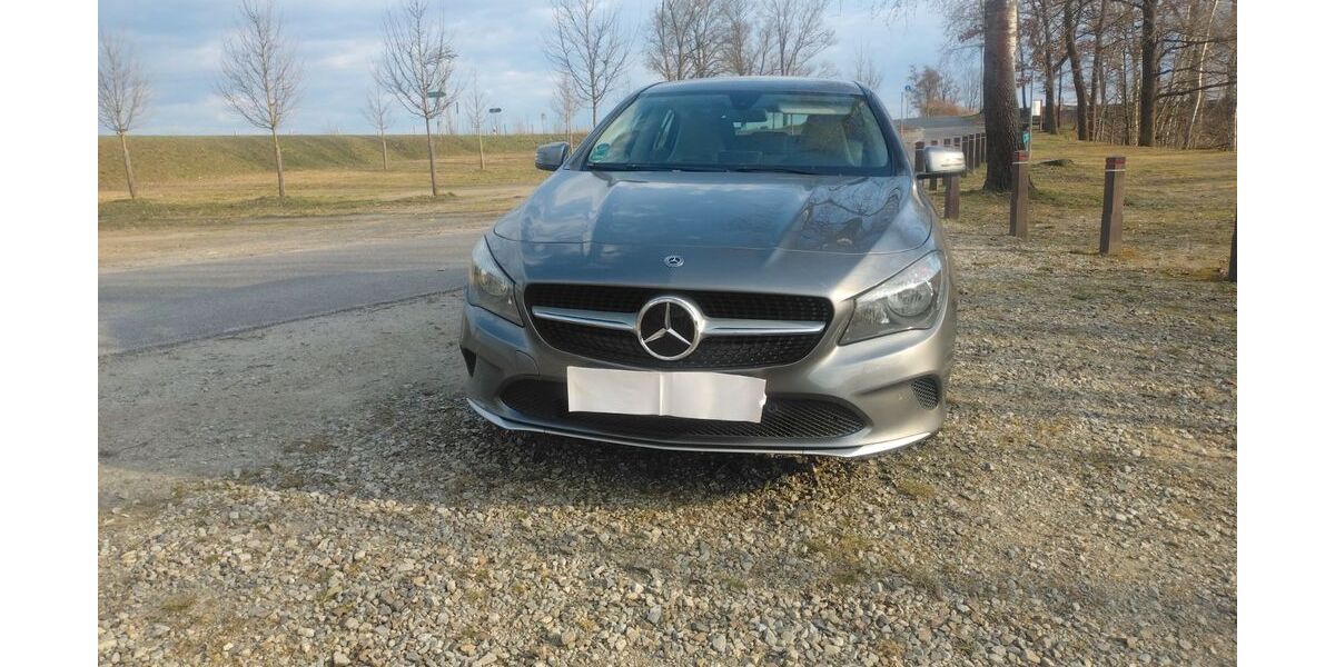 Mercedes-Benz CLA 200 Shooting Brake 212.945 km 9.990 &euro; Döbern 03159