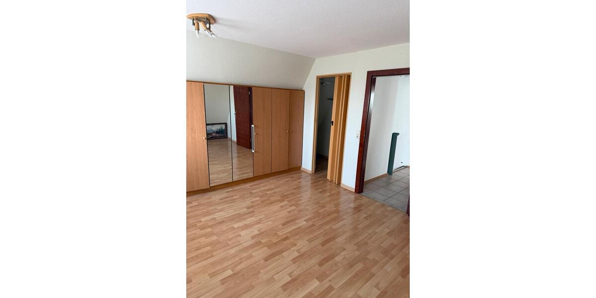 Einfamilienhaus Kirchlengern - 3 Zimmer, 124 m&sup2;, 1.400&euro; | Angebot:26429793