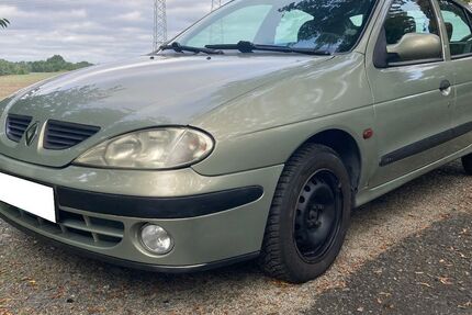 Renault Megane 110.984 km 1.999 € Weixdorf 01108