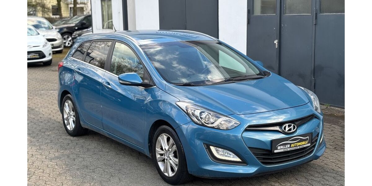 Hyundai i30 135.000 km 6.990 &euro; Bremen 28219