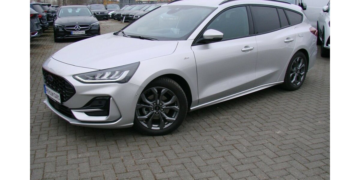 Ford Focus 1.5L TDCi ST-Line X ACC LED AHK HUD Bliss 12.043 km 23.980 &euro; Falkensee 14612