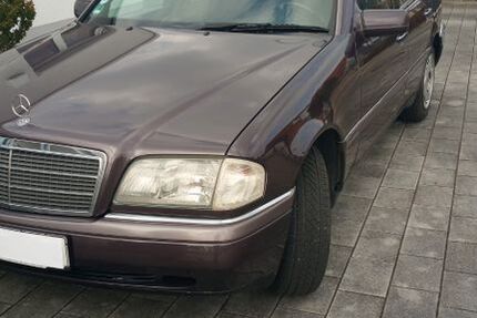 Mercedes-Benz C 180 118.500 km 3.600 &euro; Altheim 88499