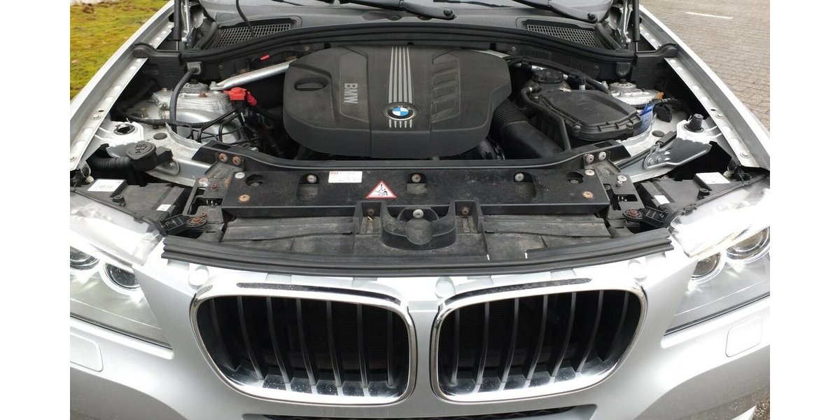 BMW X3 xDrive 20 d XENON NAVI TEILLEDER PDC STEPTRONIC 174.544 km 12.998 &euro; Köln 50858