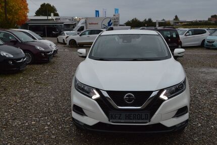 Nissan Qashqai 23.800 km 17.490 € Königsbrunn 86343