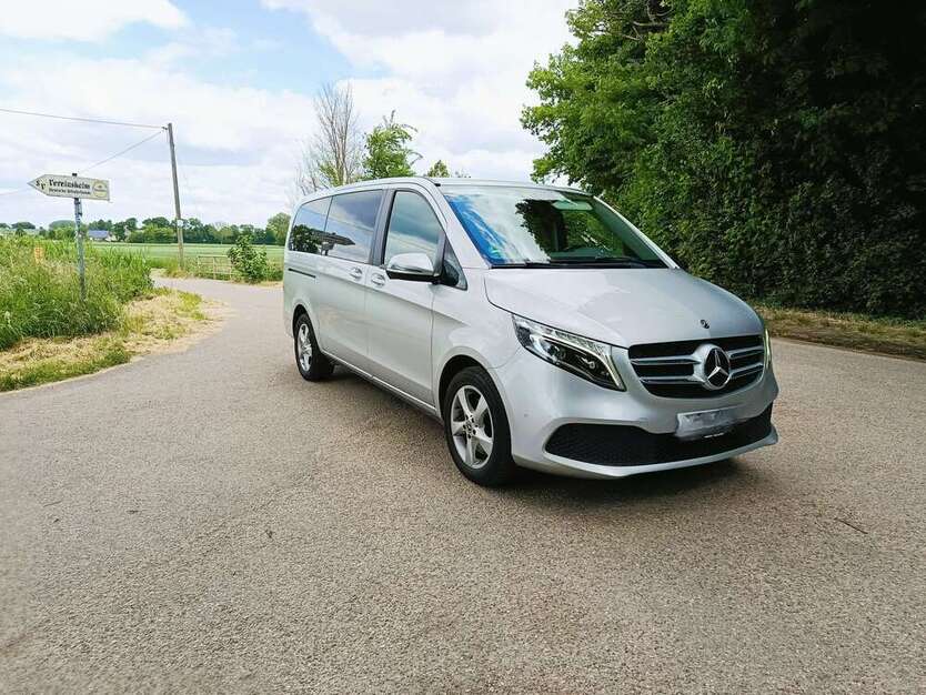 V 220