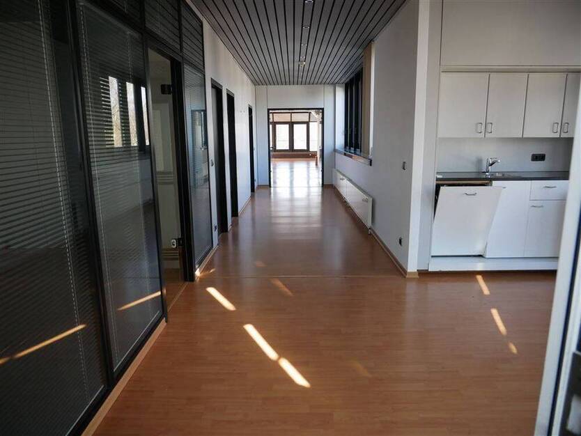 Exklusive Loft-Bürofläche in Toplage am Krähenweg, Hamburg-Niendorf