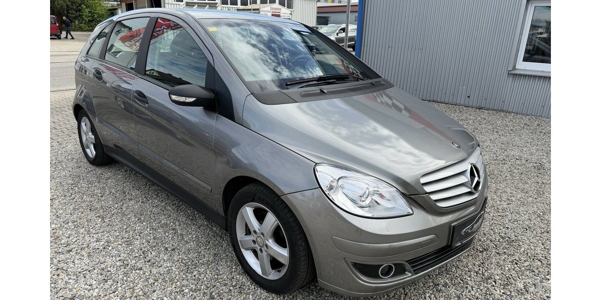 Mercedes-Benz B 200 RENTNERFAHRZEUG Sitzheizung Klima Alu 95.300 km 4.990 &euro; Altdorf 84032
