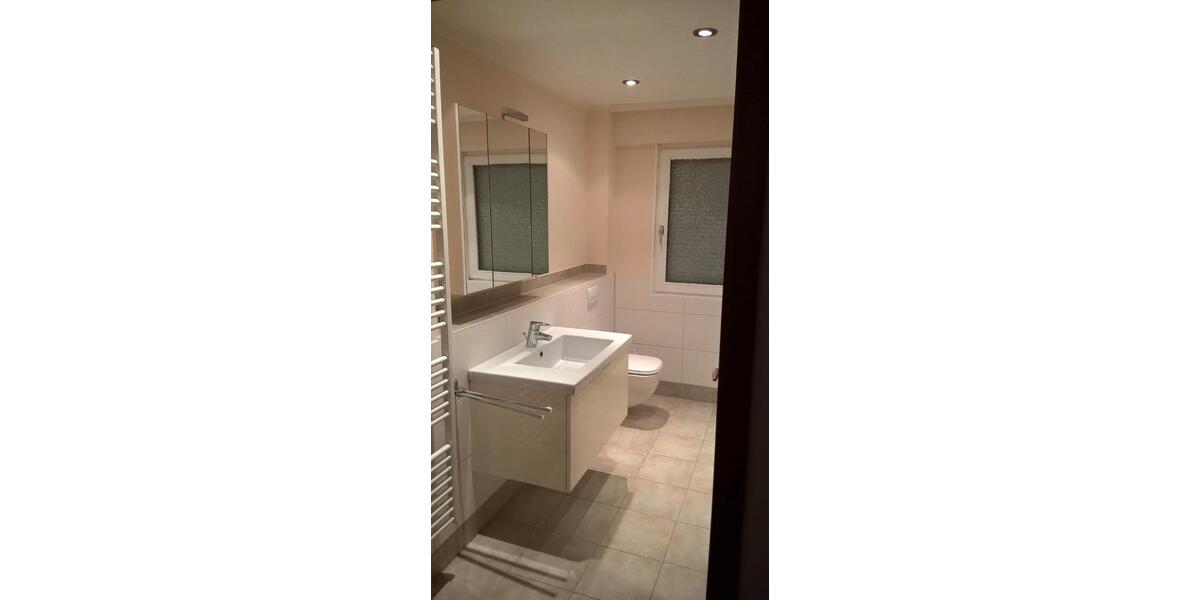 Bungalow Babenhausen - 4 Zimmer, 156 m&sup2;, 1.650&euro; | Angebot:26327929