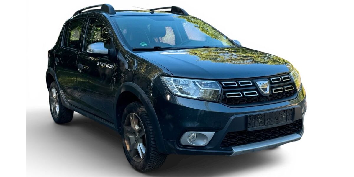 Dacia Sandero 141.000 km 6.890 &euro; Erlangen 91056