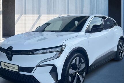 Renault Megane E-TECH 44.482 km 22.460 &euro; Frankfurt / Main 60314