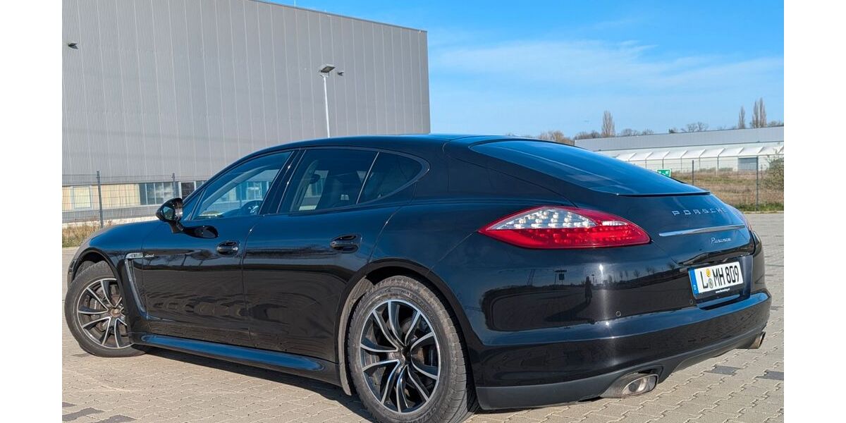 Porsche Panamera 207.500 km 22.490 &euro; Leipzig 04177