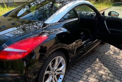 Peugeot RCZ 143.000 km 11.200 € Berlin 12247