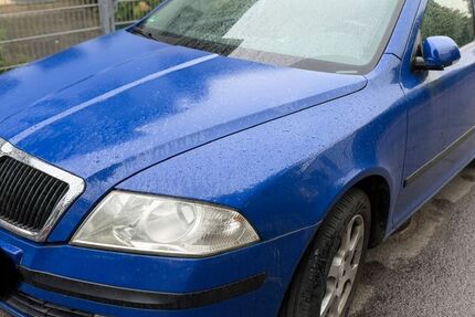 Skoda Octavia 239.000 km 2.500 &euro; Freiburg 79108