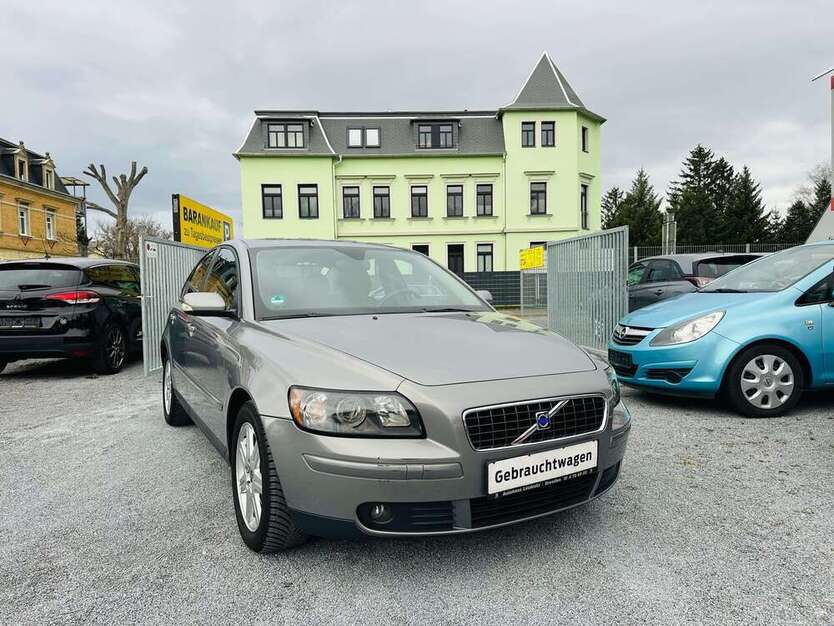S40