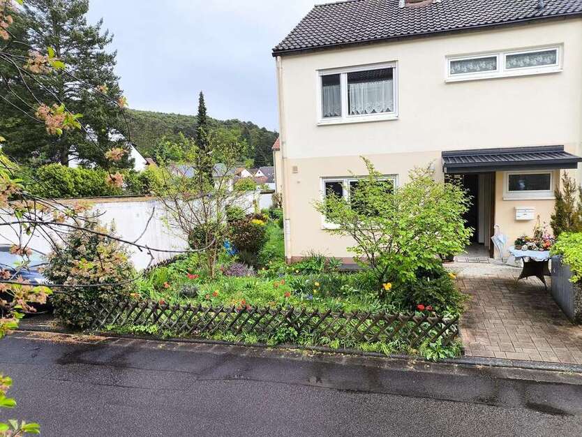 Haus zum Kaufen in Neustadt an der Weinstraße 399.000 € 130 m²