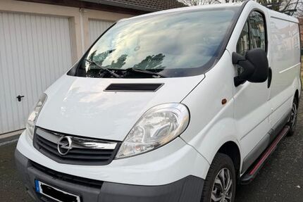 Opel Vivaro 197.600 km 6.300 &euro; Mainz Kostheim 55246