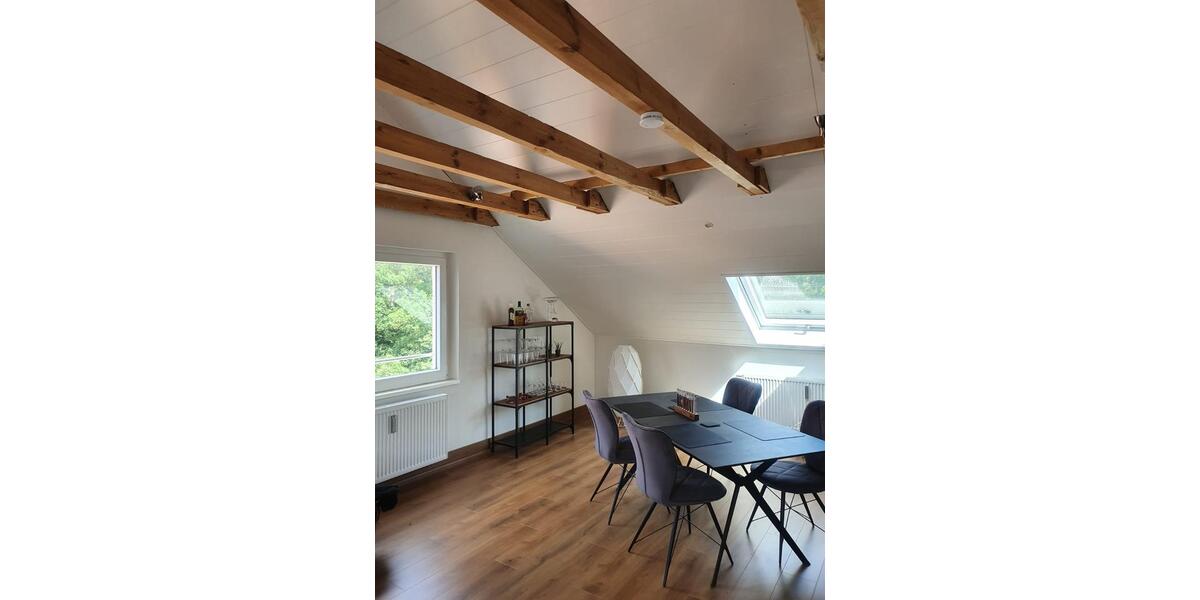 Dachgeschoßwohnung Gerolzhofen - 2 Zimmer, 110 m&sup2;, 960&euro; | Angebot:25948066