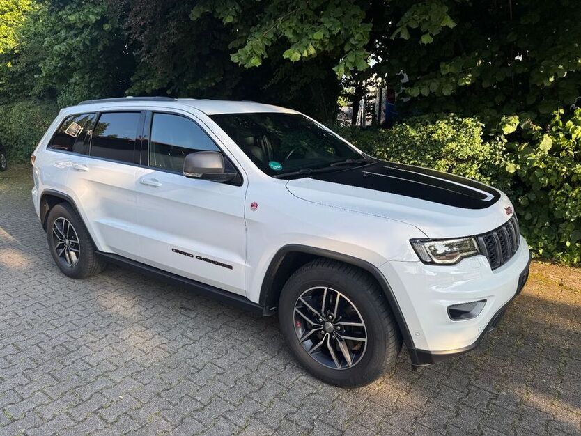 Grand Cherokee