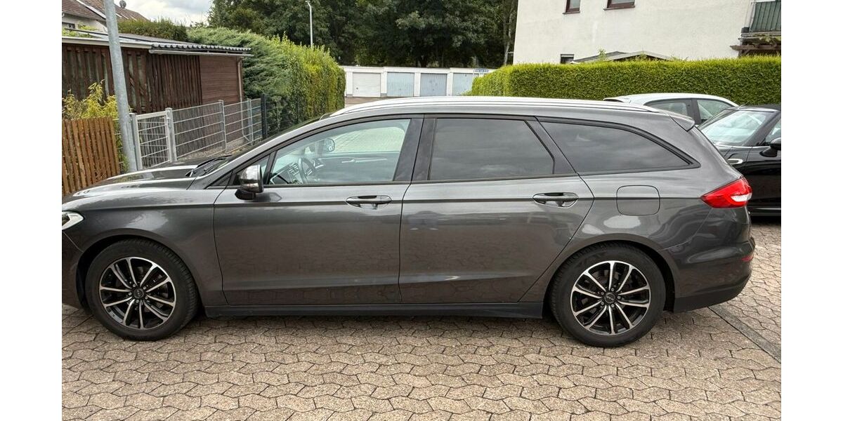 Ford Mondeo 99.100 km 13.900 &euro; Andernach 56626