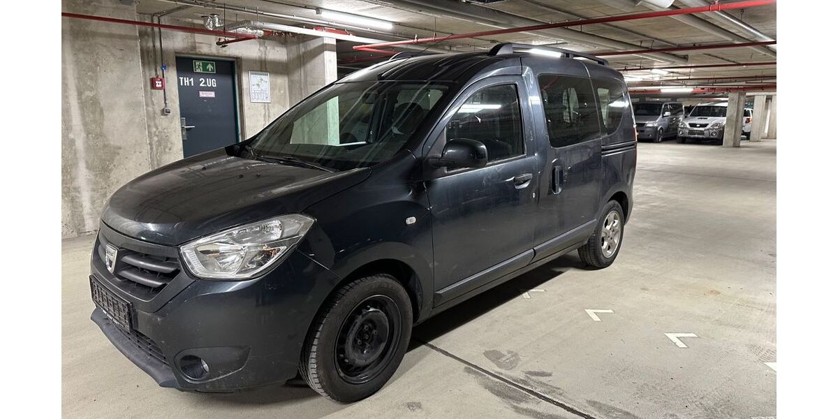 Dacia Dokker 130.000 km 2.600 &euro; Haar 85540