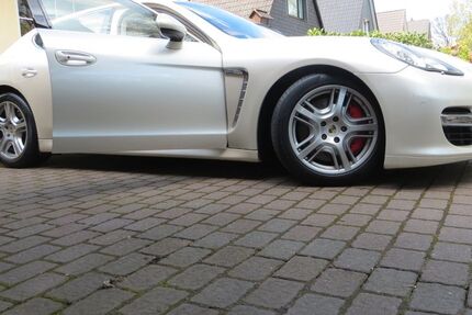 Porsche Panamera 72.000 km 45.600 &euro; Ahrensburg 22926