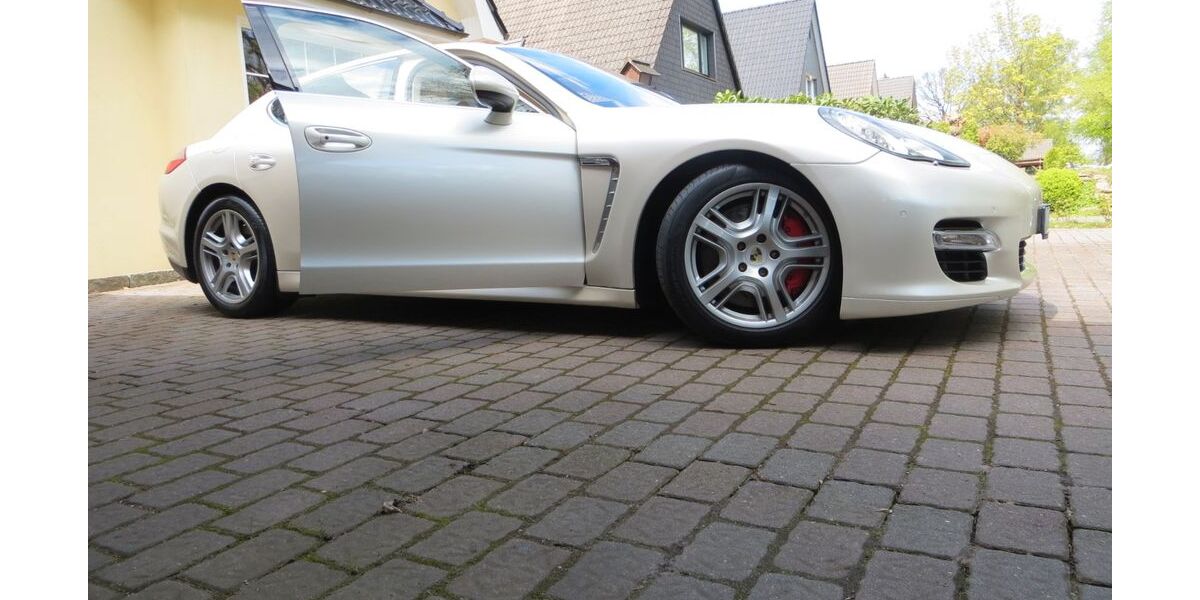 Porsche Panamera 72.000 km 45.600 &euro; Ahrensburg 22926