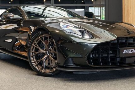 Aston Martin Vanquish 3.273 km 499.994 € Kleve 47533