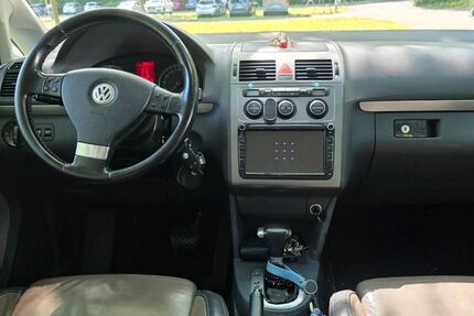 VW Touran 305.000 km 3.000 &euro; Unna 59439