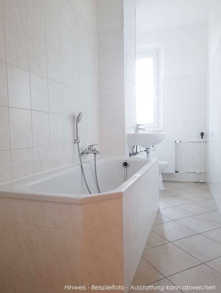 Wohnung zum Mieten in Hoyerswerda 329 € 62.01 m²