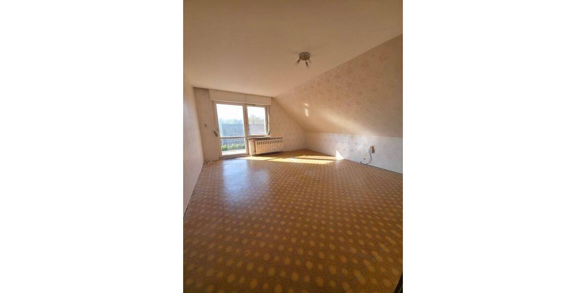 Einfamilienhaus Neuruppin OT Oberseehof Gnewikow - 7 Zimmer, 271 m&sup2;, 360.000&euro; | Angebot:26695813